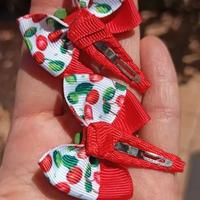 2 Mollette clips per capelli NUOVE " ciliegie "