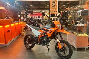 Ktm 125 SMC R