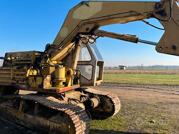 Escavatore jumbo 130