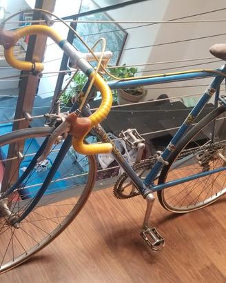 Bicicletta Colnago modello Gran Prix anni '80