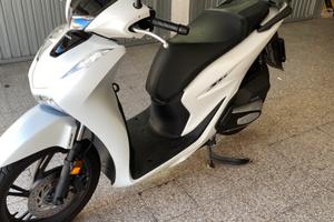 Honda 125 SH anno 2024