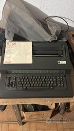 coppia macchina da scrivere