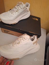 the North Face scarpe da corsa nuove nr 38donna