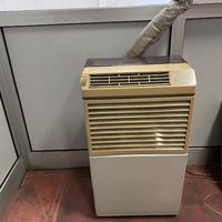 CONDIZIONATORE/RISCALDATORE   CON UNITA' ESTERNA