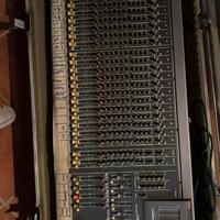 Vendersi Mixer Yamaha GF 24/12 tutto funzionante.