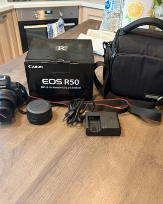 Canon EOS R50
