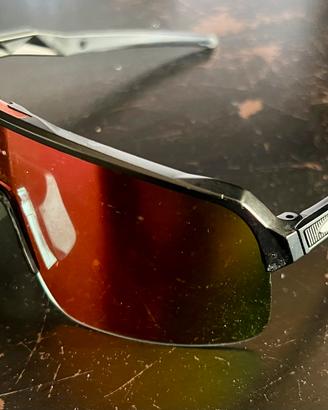 Oakley Sutro lite