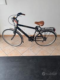 BICICLETTA DA UOMO MARCA SBK CITY TYOE TREKKING