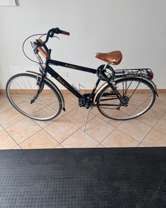 BICICLETTA DA UOMO MARCA SBK CITY TYOE TREKKING