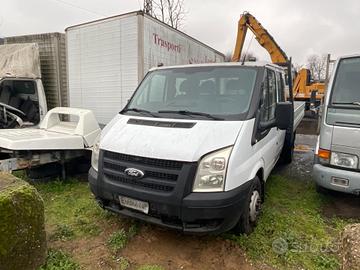 FORD TRANSIT 2010 2.2 PER RICAMBI