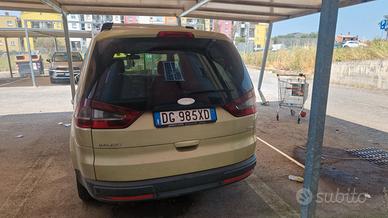 ford galaxy 7 posti 