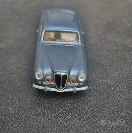 Modellini auto Lancia Aurelia GT B20 1951 Solido