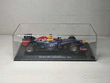 1:24 Red Bull RB9 - Sebastian Vettel 2013