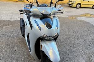 Honda SH350