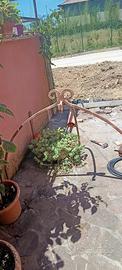 arco per il pozzo in ferro forgiato a soli 350soln