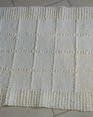Tappeto bianco