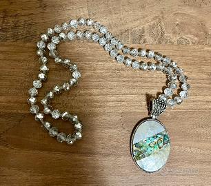 Collana lunga donna ciondolo in vera madreperla