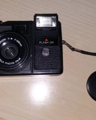 Macchina fotografica FUJICA