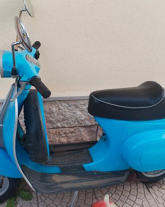 Vespa special 50