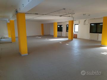 Locale 150 mq ANCHE AFFITT. A RISCATTO