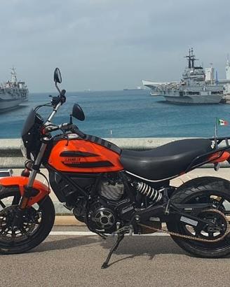 SCAMBII / PERMUTO Ducati Scrambler Sixty2