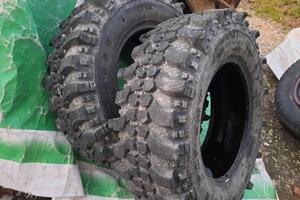 2gomme extreme M.ziarrelli 235/70/16