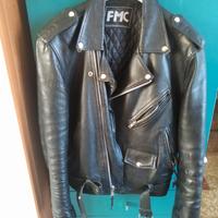 Giubbotto in pelle tipo "chiodo"