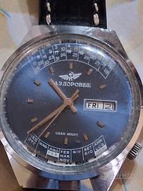 Raketa multicalendario 