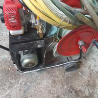 Pompa elettrica e scoppio per trattamenti 