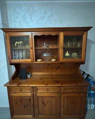 Credenza grande in legno massello