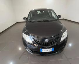 Lancia Ypsilon 1.0 FireFly 5 porte S&S Hybrid Oro