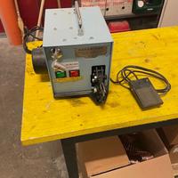 Crimpatrice per capicorda elettrici
