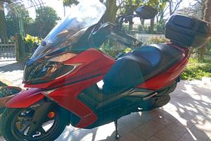 KYMCO DOWNTOWN 350 ACCESSORI E PASSAGGIO COMPRESI