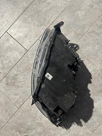 faro destra VOLVO XC40