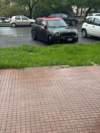 MINI COUNTRYMAN JONH COOPER WORKS