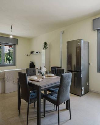 Casa indipendente di 205 m² con più di 5 locali e 