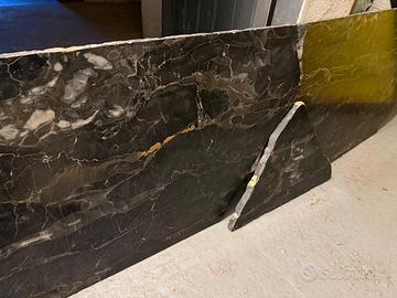 Lastra Marmo Nero Venato Oro Bancone - 167x80 cm