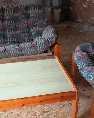 Set divano con tavolo