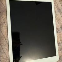 iPad 6ª Generazione 2018 Silver 32GB