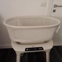 Culla 4moms mammaRoo per neonati.