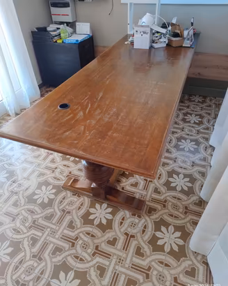 Tavolo in legno