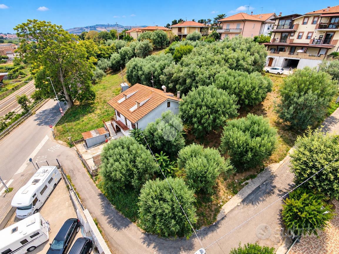 TERRENO A GIULIANOVA - Altro