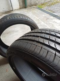 Gomme estive Nexen 245 35 19 