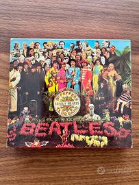 The Beatles Sgt. Pepper’s Lonely Hearth Club Band