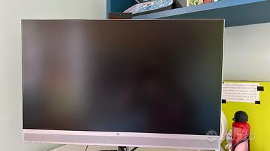 Schermo monitor per gaming e pc e tv