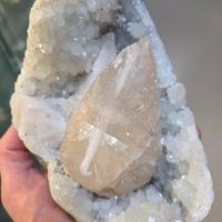 minerale da collezione Calcite su quarzo - India