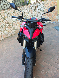 Honda CB 1000 Hornet 2025