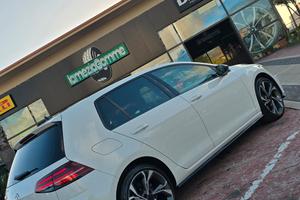 VOLKSWAGEN GOLF 7° SERIE 1.6 TDI 116 CV