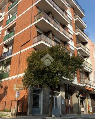 3 LOCALI A CASERTA