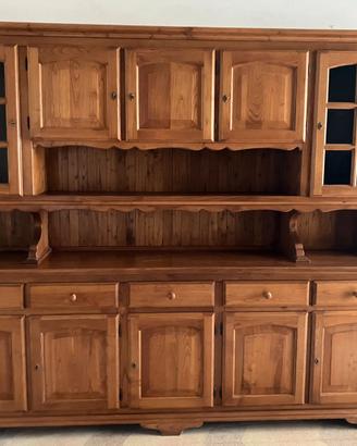 Credenza, mobile tv e tavolo in legno di castagno